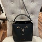 Michael Kors Suri Medium Bucket Handbag Crossbody Photo 8