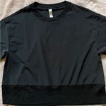 Athleta  Boxy Oversized Zephyr‎ Crop Top Tee Womens XS Athletic Lightweight Yoga Photo 1