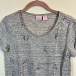 St. Tropez  West Gray Linen Bird T-Shirt XS Photo 1