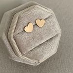 Lulus Flat gold heart earrings Photo 2