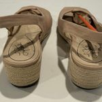 Life Stride  Beige Slingback Sandals Photo 3