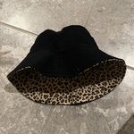 Jenni NWT Reversible Terry Cloth Hat, Leopard One Size New w/Tag $39.99 Photo 1