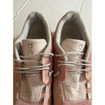 On Cloud 5 Shoes Womens Size W7 Rose Shell Running Comfort Walking Sneakers Pink Photo 8