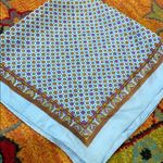 Vintage flower power scarf Photo 4