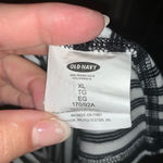 SheIn  faux leather black bomber jacket & Old Navy black striped skirt‎ XL Photo 11