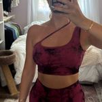 Active Workout Gym Matching Set Top and Bottom Red Size XS Photo 0