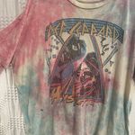 Def Leppard Tee Photo 0