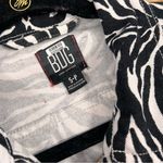 Urban Outfitters  BDG zebra print denim jacket‎ women’s size S Photo 2