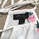 Thalia Sodi White embroidered blouse. NWOT Photo 4