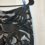 Adidas  Shorts- medium - primegreen Aeroready black camo Photo 2