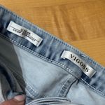 Vigoss  Stevie Crop straight Light Wash Distressed Jeans Sz 26 Photo 5
