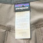 Patagonia  Women's Taupe Stretch Hiking Pants Zip Pocket Outdoor Trailwear Size 8 Photo 5