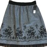 GNW black and gray tweed floral skirt small. Photo 0