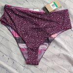 Nike  reversible swim bottoms size XL Photo 0