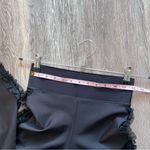 Ultracor  Get It Fast Lace Ruffle‎ Legging with Swarovski Crystals Womens size M Photo 5