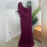 Dress the Population DRESS THE‎ POPULATION Georgina One-Shoulder
Crepe Gown dark magenta sz M Photo 3