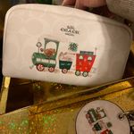 Coach Limited EDITION 😞Authentic Leather Train cosmetic cs/Keychain Photo 9