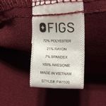 FIGS NWOT  Burgundy Technical Collection Scrub Top Size XL Photo 2