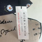 Alice + Olivia  Daisy Reversible Bucket Hat NWT Photo 4