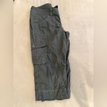 Kuhl  Kontra Capri Womens Size 2 Convertible Hiking Shorts Roll Tab Cargo Utility Photo 3