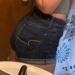 American Eagle Size 0 Shorts med wash Photo 4