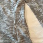 Lululemon Top Photo 1