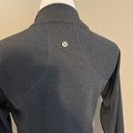 Lululemon  Gray Active Jacket Women's Zip Up Long‎ Sleeve Athleisure Photo 2