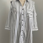 Unique spectrum Monochrome Striped Shirt XL White Black Cold Shoulder Button Up Photo 0