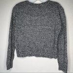 Divided  H&M Cropped Sweater‎ Photo 3