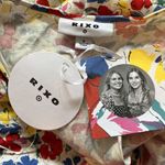 NEW RIXO Floral Short Sleeve Colorful Linen Blend Stretch Button Photo 4