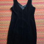 VINTAGE BLACK VELVET FITTED DRESS Photo 3