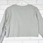 Gymshark ‎ Long Sleeve Crop Top Cut Out Neckline Gray Activewear Womens Small Photo 8