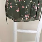 Sienna Sky Siena Sky Cold Shoulder Floral Short Sleeve Blouse SZ Small Photo 7