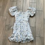 Trixxi Blue and White Floral Puff Sleeve Dress Photo 4