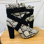 Cape Robbin  Snake Skin Rhinestone Detail Heeled Ankle Boots Ivory Black 7.5 Photo 1