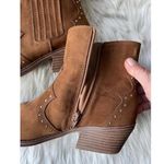 No Boundaries No Bo size 8 Caramel Brown Suede Women's Ankle Boots with Studded Detail Photo 4