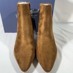 Universal Threads  TAYLOR SUEDE ANKLE BOOTS WOMEN SIDE ZIP, KITTEN HEEL TAN SZ 9 Photo 2