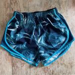 Nike Women’s Dri-Fit Tempo Running Shorts Navy Ocean Blue Pattern Size Small EUC Photo 0
