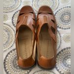 Apostrophe Vintage Women's Size 8.5M Brown Sandals Casual Slip On Summer Shoes Photo 2