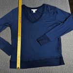 Athleta  Women’s Blue Long Sleeve Sunrise V-Neck Sweatshirt Photo 12