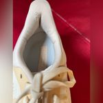 Hoka  One One Womens Arahi 7 1147851 VRM Ivory Running Shoes Sneakers Size 11 B Photo 8