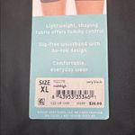 ASSETS by SPANX Women'sshaping mid Photo 2