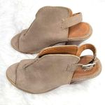 Frye Courtney Ash Open Toe Ankle Strap Heels Sz 7B Photo 13