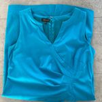 SPENCE aqua blue sleeveless V Photo 3