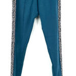 Nike size small full length blue athletic leggings stirrup detail black white Photo 0