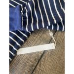 Caslon  woman’s sweatshirt NWT size medium Photo 1