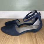 Eileen Fisher Women’s 8 Pumps Kitten Heel Ankle Strap Navy Blue Dressy Leather Photo 3