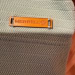 Merrell  Women's Green Top Opti-Wick size M Photo 3