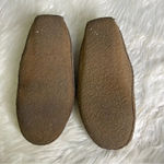 L.L.Bean  Leather Women's Moccasin Slippers Size 5 Photo 3