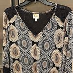 💕FIG AND FlOWER💕 V Photo 2